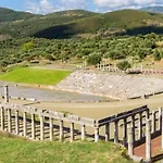 Garden Retreat Near Ancient Messene Valíra