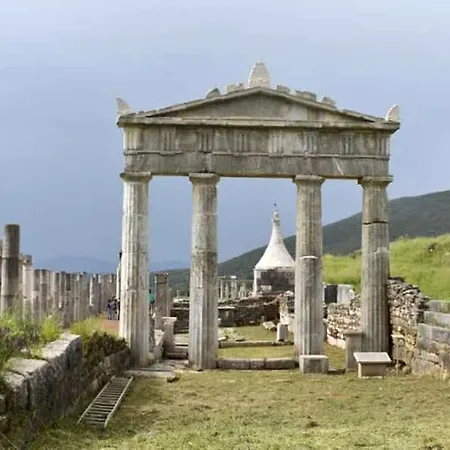 Garden Retreat Near Ancient Messene דירה