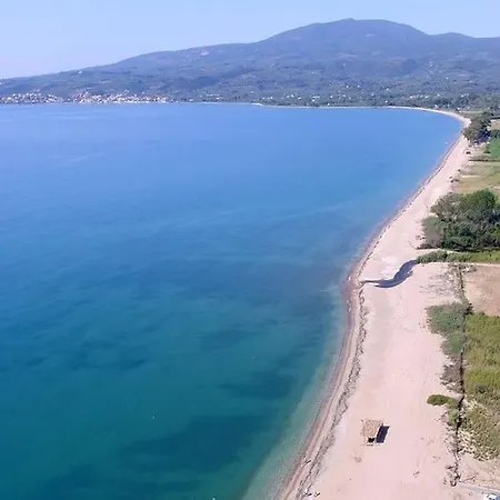 Apartment Garden Retreat Near Ancient Messene *