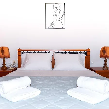 Garden Retreat Near Ancient Messene Apartment