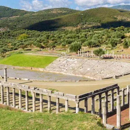 Garden Retreat Near Ancient Messene Valíra
