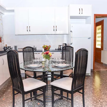 Garden Retreat Near Ancient Messene