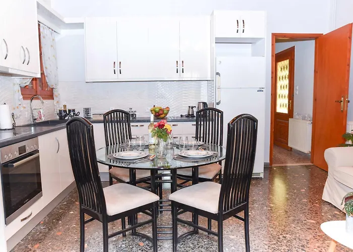 Garden Retreat Near Ancient Messene