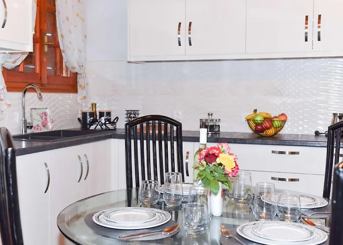 דירה Garden Retreat Near Ancient Messene Valíra