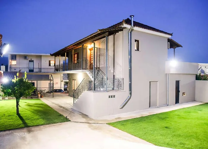 Garden Retreat Near Ancient Messene